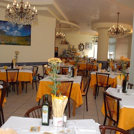 Hotel La Falena 체르비아 외부 사진