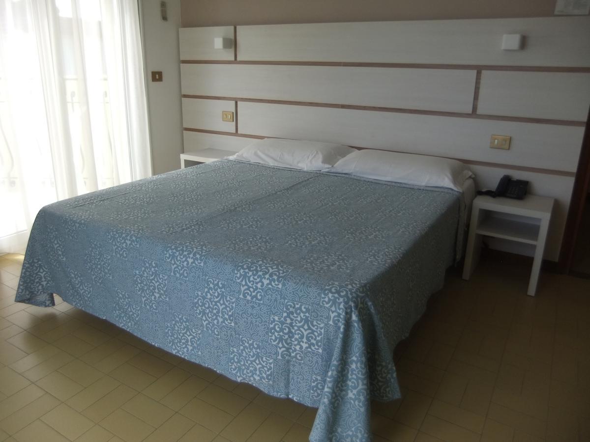 Hotel La Falena 체르비아 외부 사진