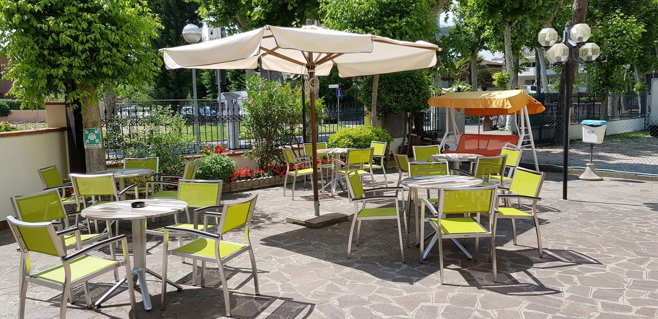 Hotel La Falena 체르비아 외부 사진